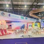 Detalhe de montagem de stand de alto padrão por empresas que realizam eventos